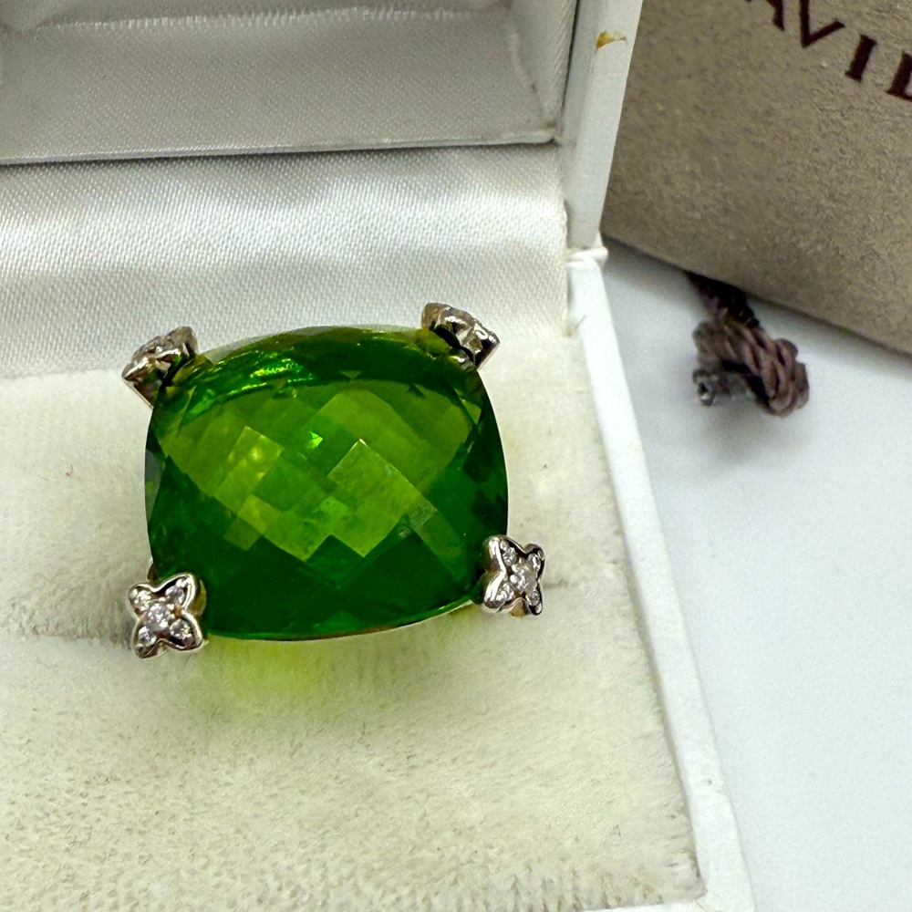 David Yurman Peridot Fab Statement Ring - Picture 4 of 6